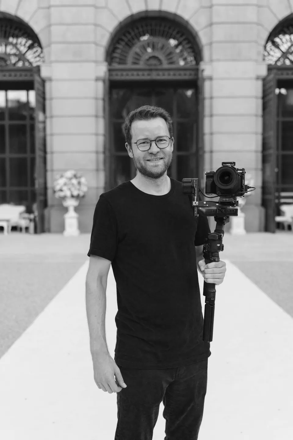 Simon Casetti with his camera