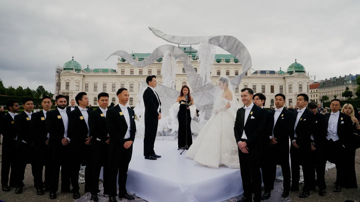 Ceremony in the gardens of the Belvedere